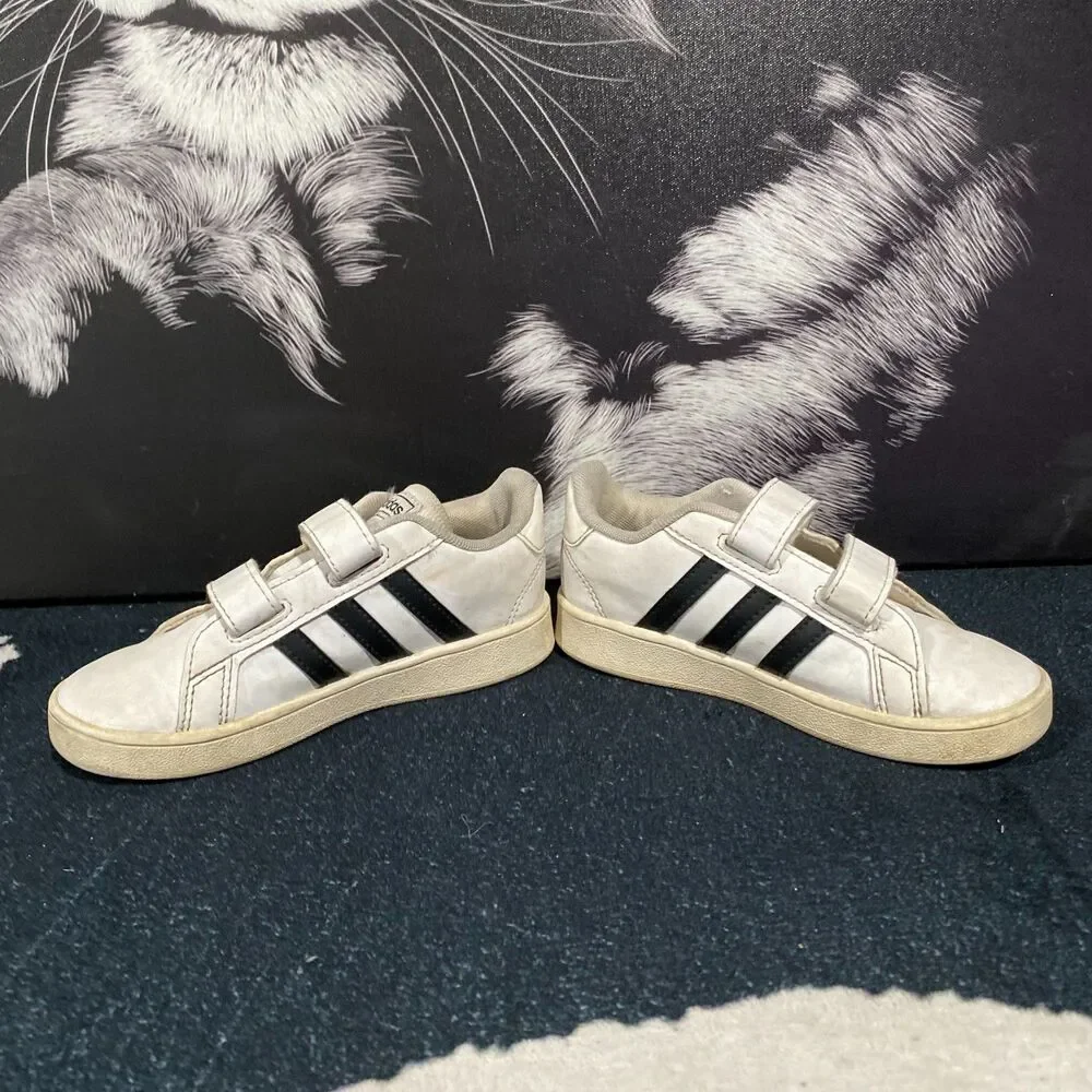 Adidas Grand Court EF0118 Athletic Sneaker Unisex Kids 10 White Leather Comfort